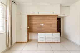 Prestige Lakeside Habitat 15262