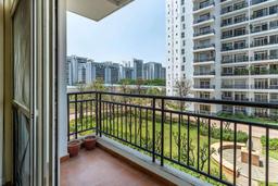 Prestige Shantiniketan 13037